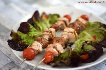 brochettes de porc mariné au lait