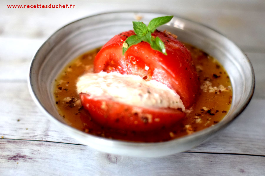 tomate farcie stracciatella basilic et pignons de pin