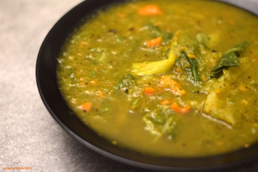 soupe d'épluchures de légumes